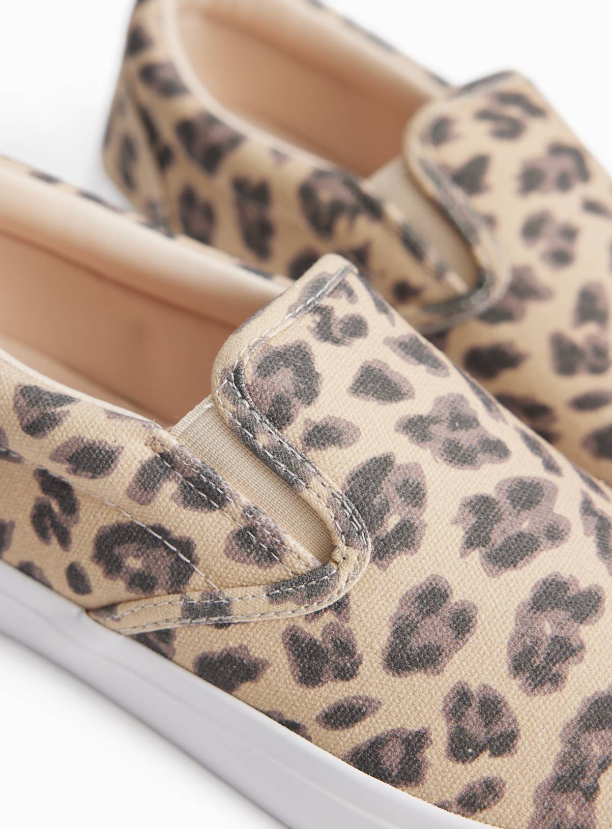 Animal Print Skater Style Slip On Trainers 8 - Image 4